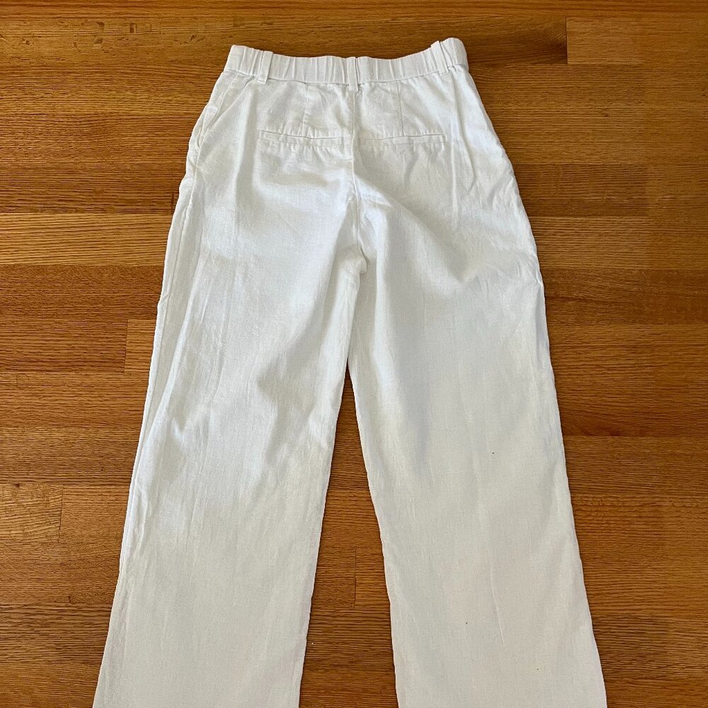 Abercrombie & Fitch White Trousers - Picture 2 of 3